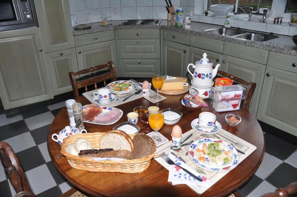 De Hoge Peel Bed & Breakfast Heythuysen ภายนอก รูปภาพ