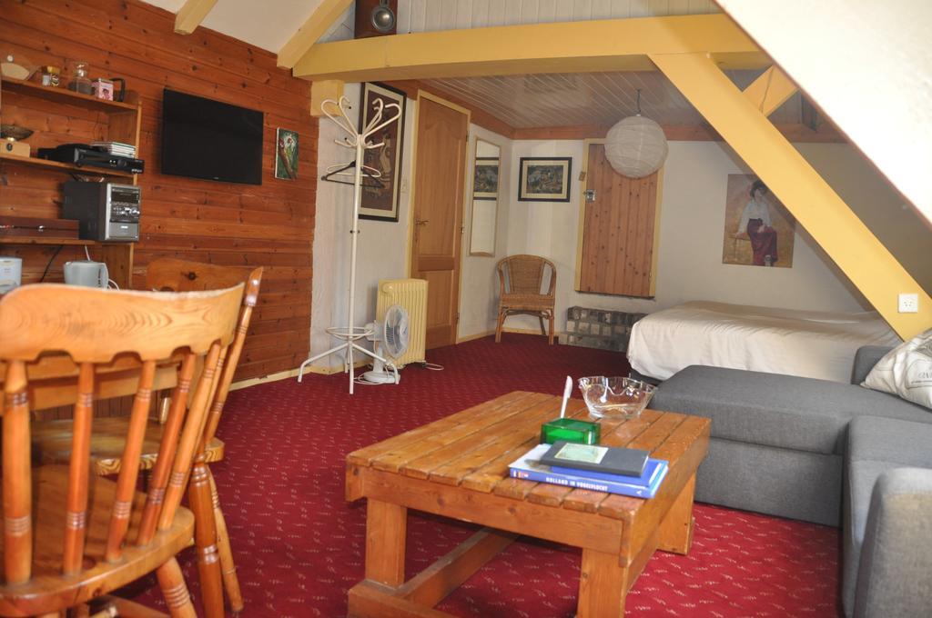 De Hoge Peel Bed & Breakfast Heythuysen ภายนอก รูปภาพ